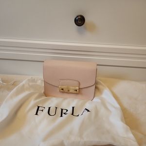 Furla light pink metropolis crossbody bag